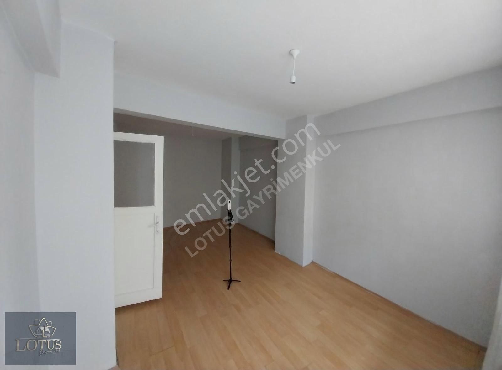 Son Fırsat 80m2 İzmit Kozluk Mahallesi Merkezi Konumda 2+1 Daire