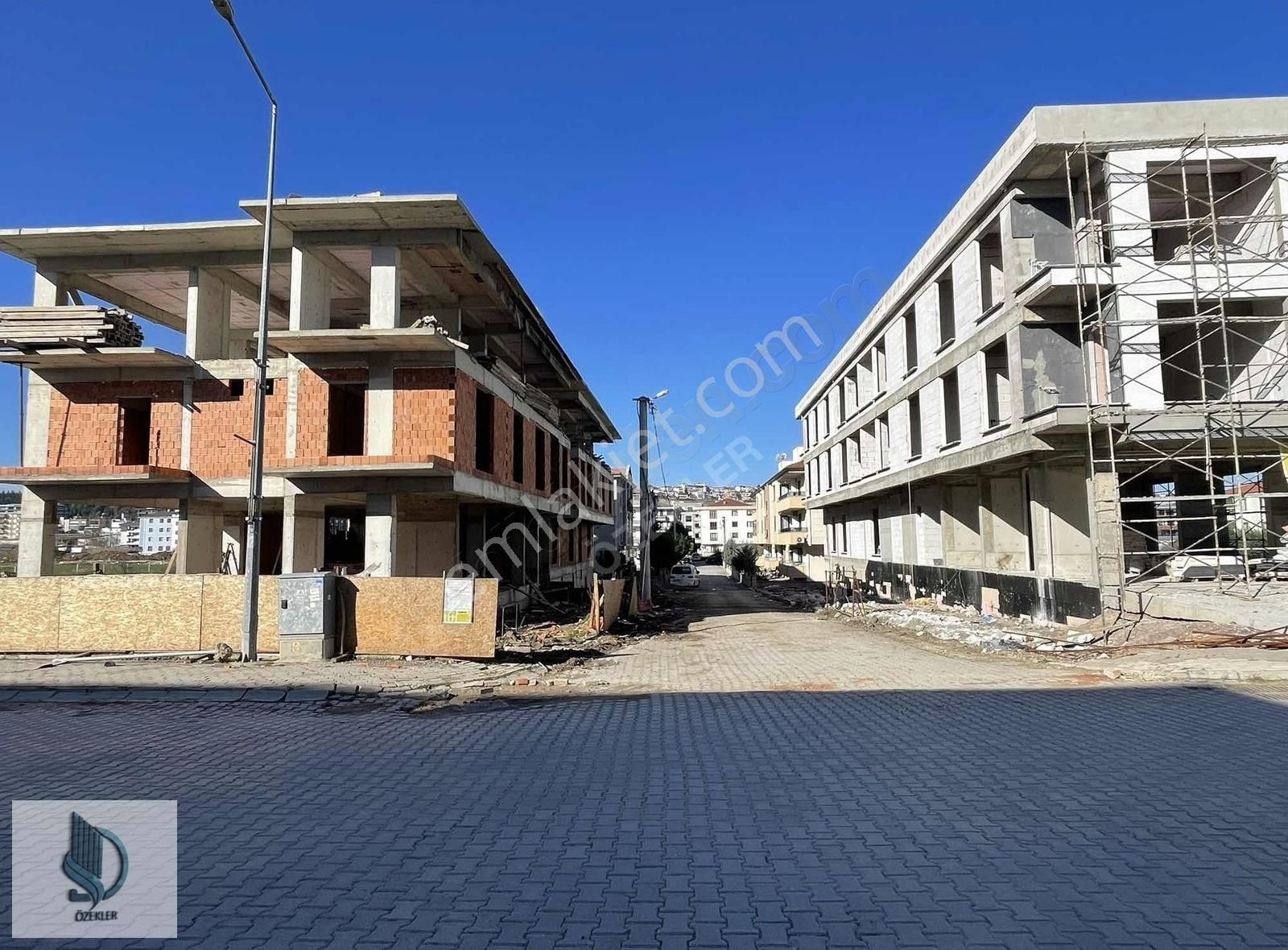 Arakat Ön Cephe Yeni Bina Lüks Daireler Yüksek Kira Getirileri