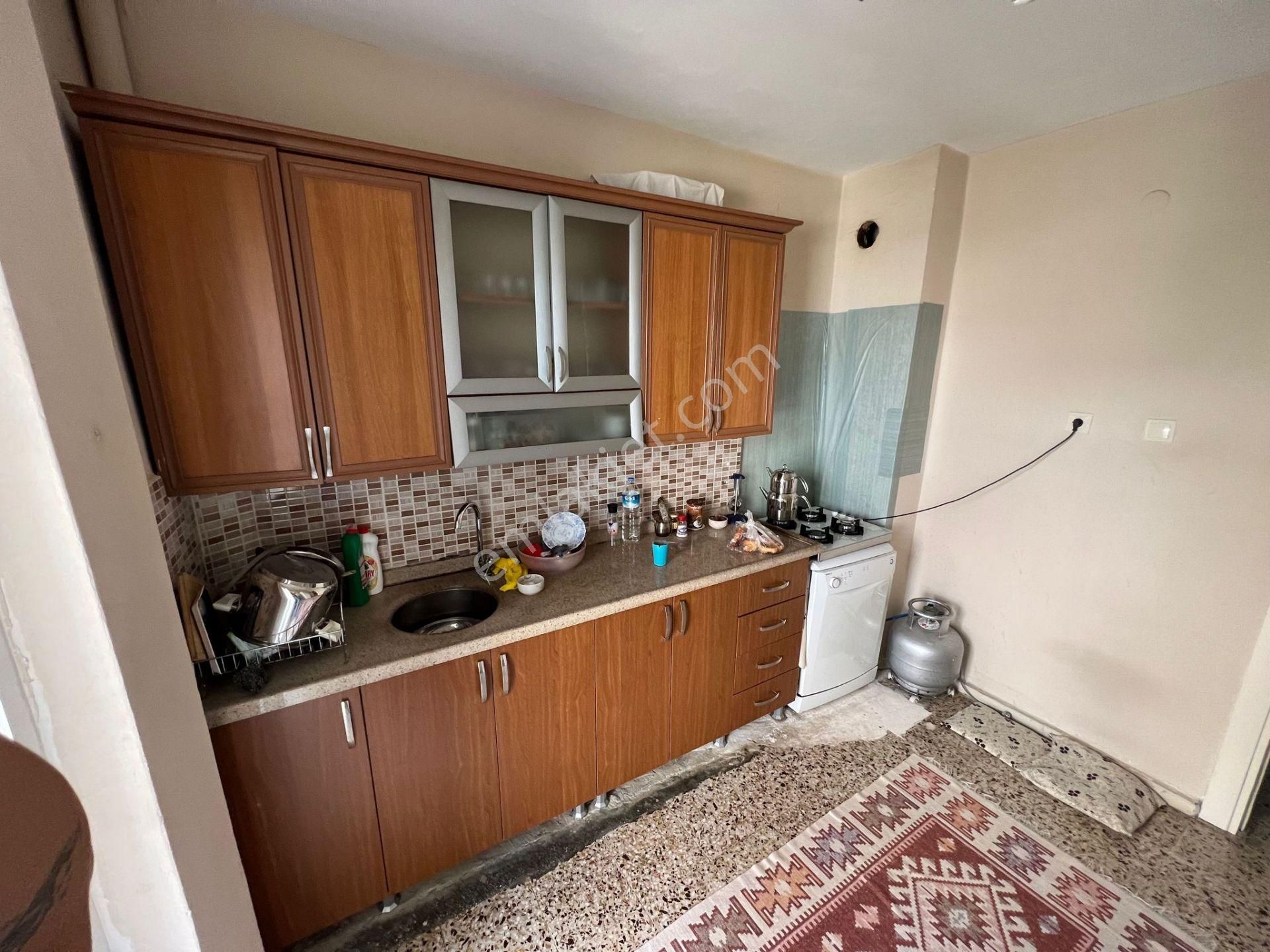 Prestij'den Bahçelievler'de Geniş Oturumulu 3+1 Daire - Görsel 2