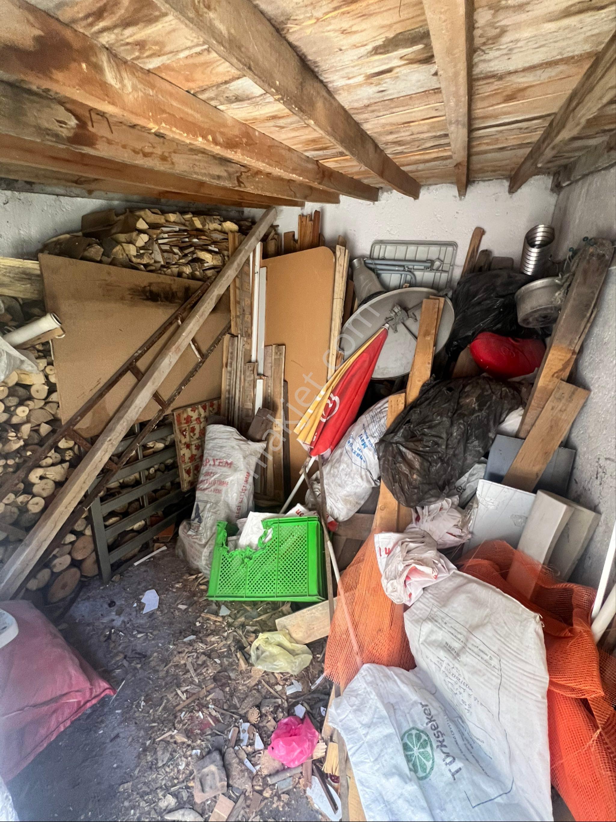 Fevziçakmak Mahallesi Satılık Müstakil Ev - Görsel 12