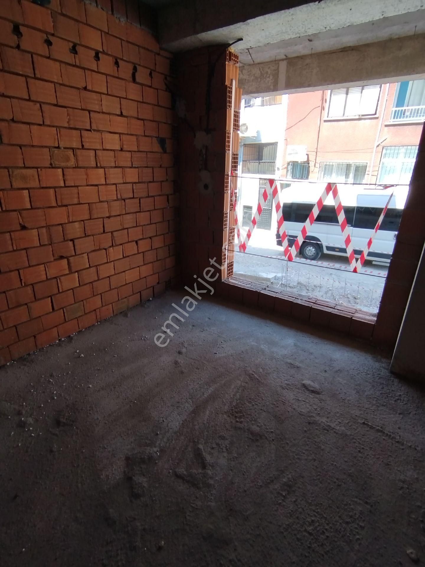 Lüks 1+1 Merkezi Konum Daire Yerden Isıtmalı 45 Metrekare Kaba İnşaat Halinde - Görsel 8