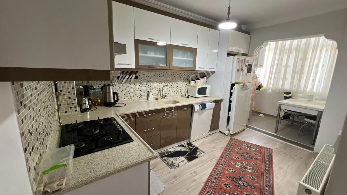 Akıncılar Merkezde 130 M2 Çift Balkonlu 3+1 Satılık Daire