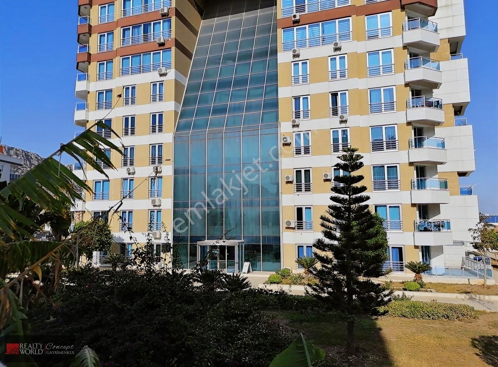 Satılık Waterfall Residence De Full Eşyalı Geniş 1+1 Daire.....