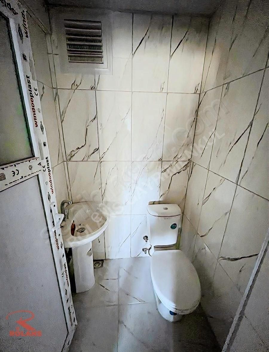 Sıfır Yapılı Bağımsız Mutfaklı Ara Kat Masrafsız 3+1