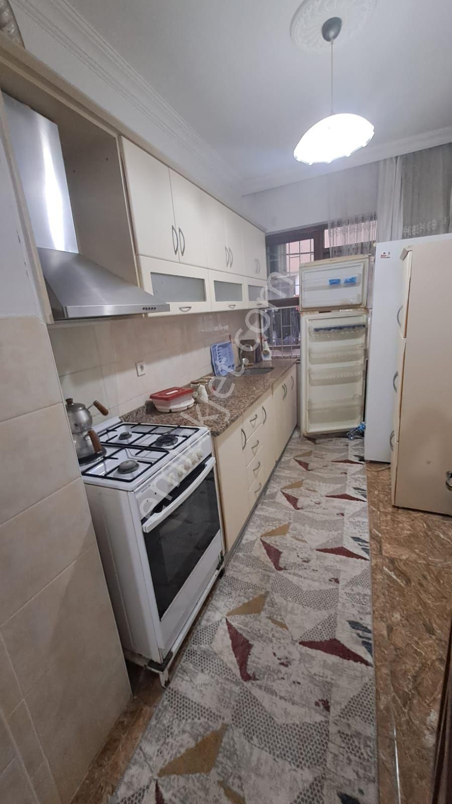 Güllerpınarı Mahallesi Denize Yakın Bakımlı 3+1