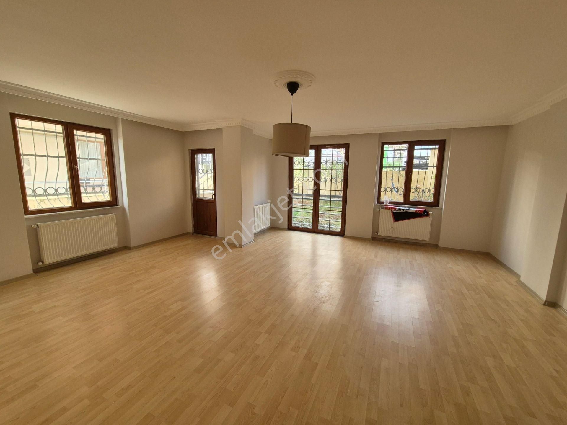 Esinti'den İnönü Mah.'de Hemen Oturuma Hazır 2+2 Ters Dublex Daire