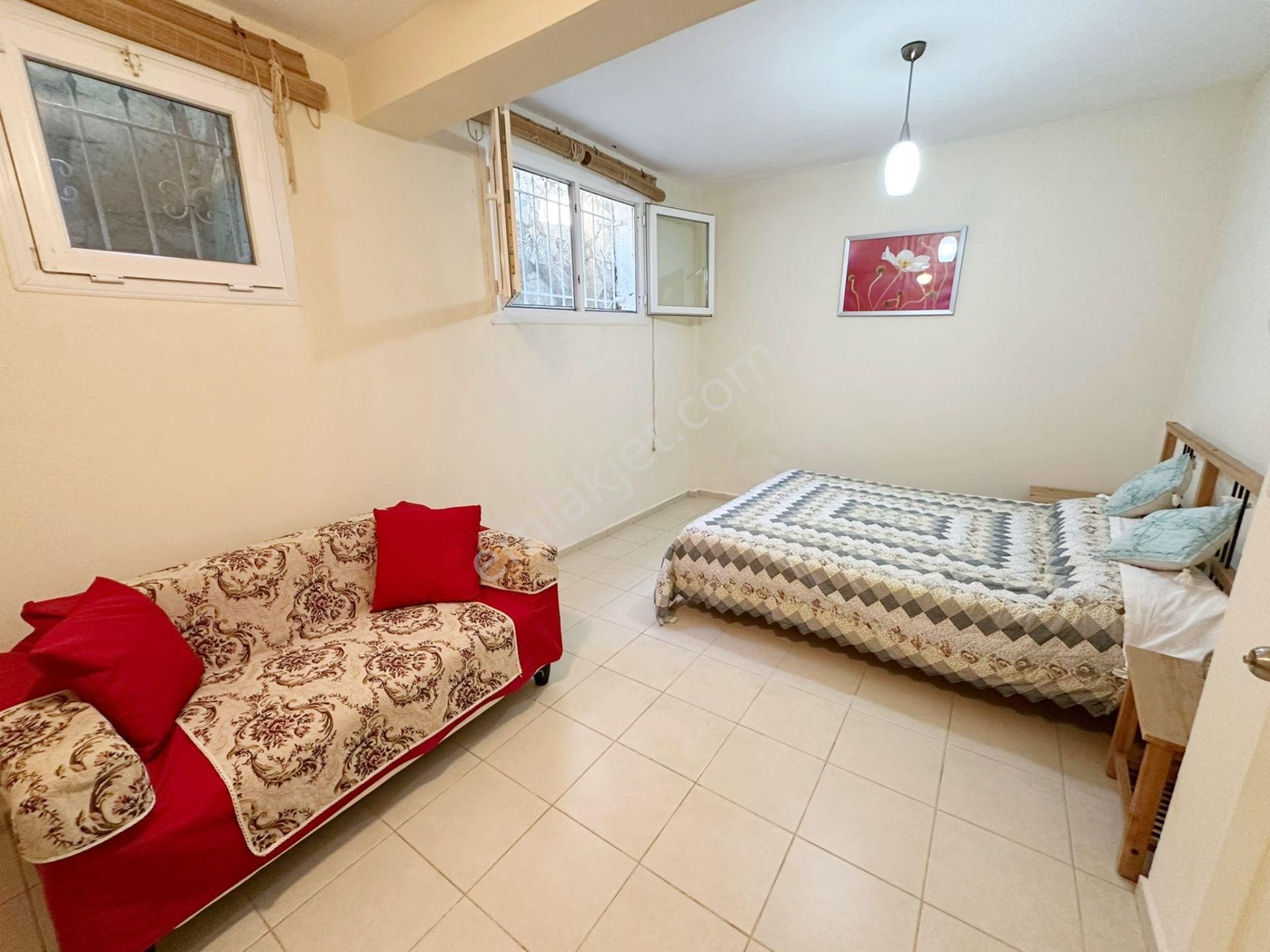 Ovacık'ta Müstakil Havuzlu Bahçeli Fırsat Villa - Görsel 7