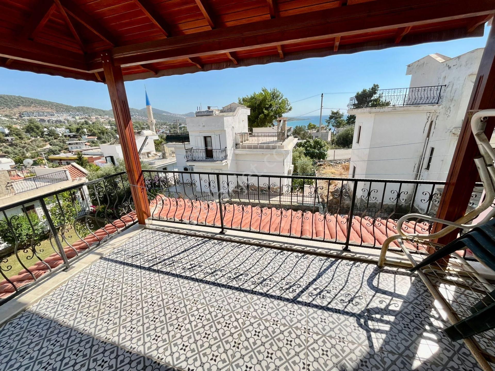 Kıyıkışlacık’ta Site İçerisinde Geniş Bahçeli 3+1 Müstakil Villa - Görsel 17