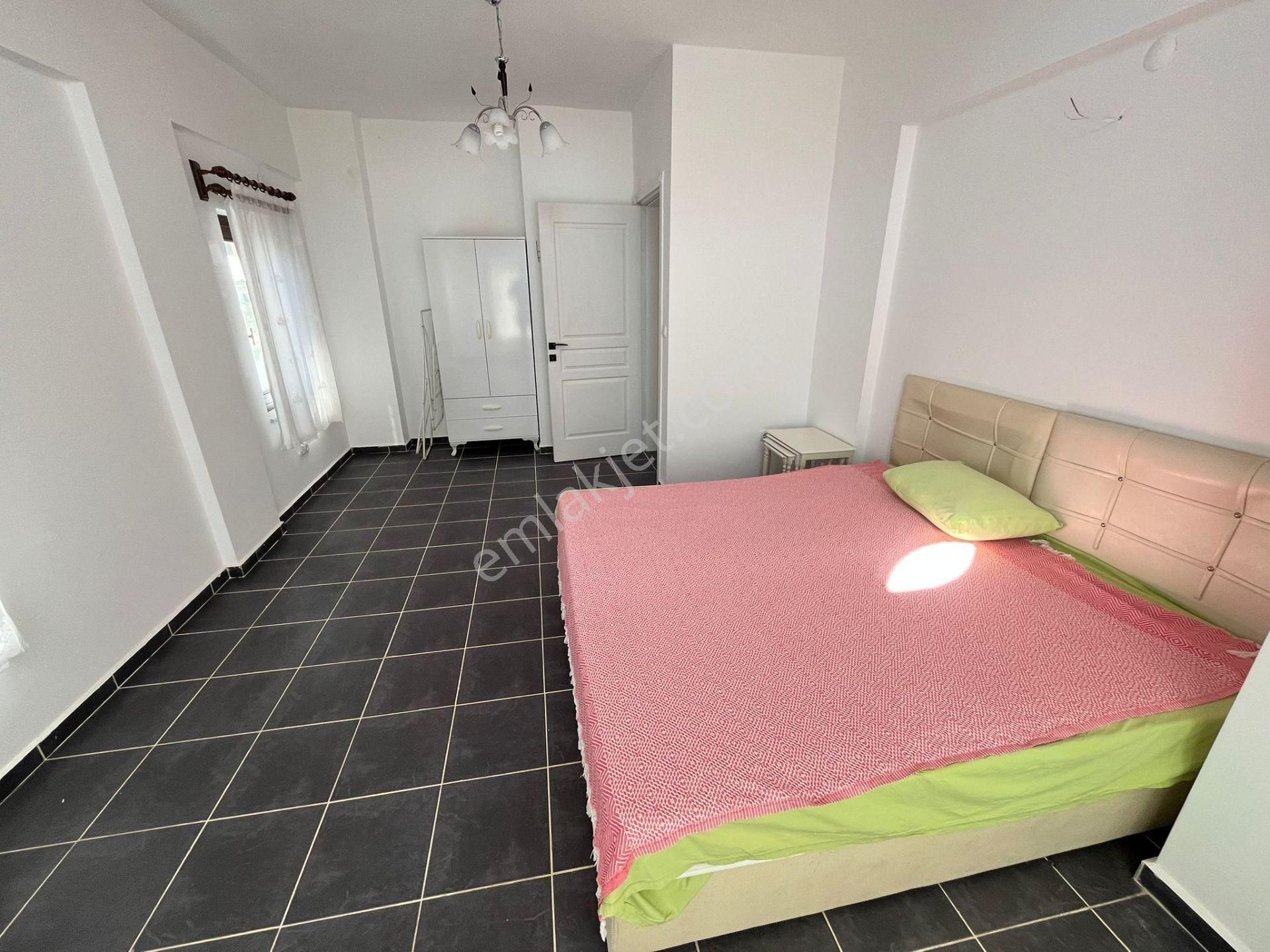 Kıyıkışlacık’ta Site İçerisinde Geniş Bahçeli 3+1 Müstakil Villa - Görsel 20
