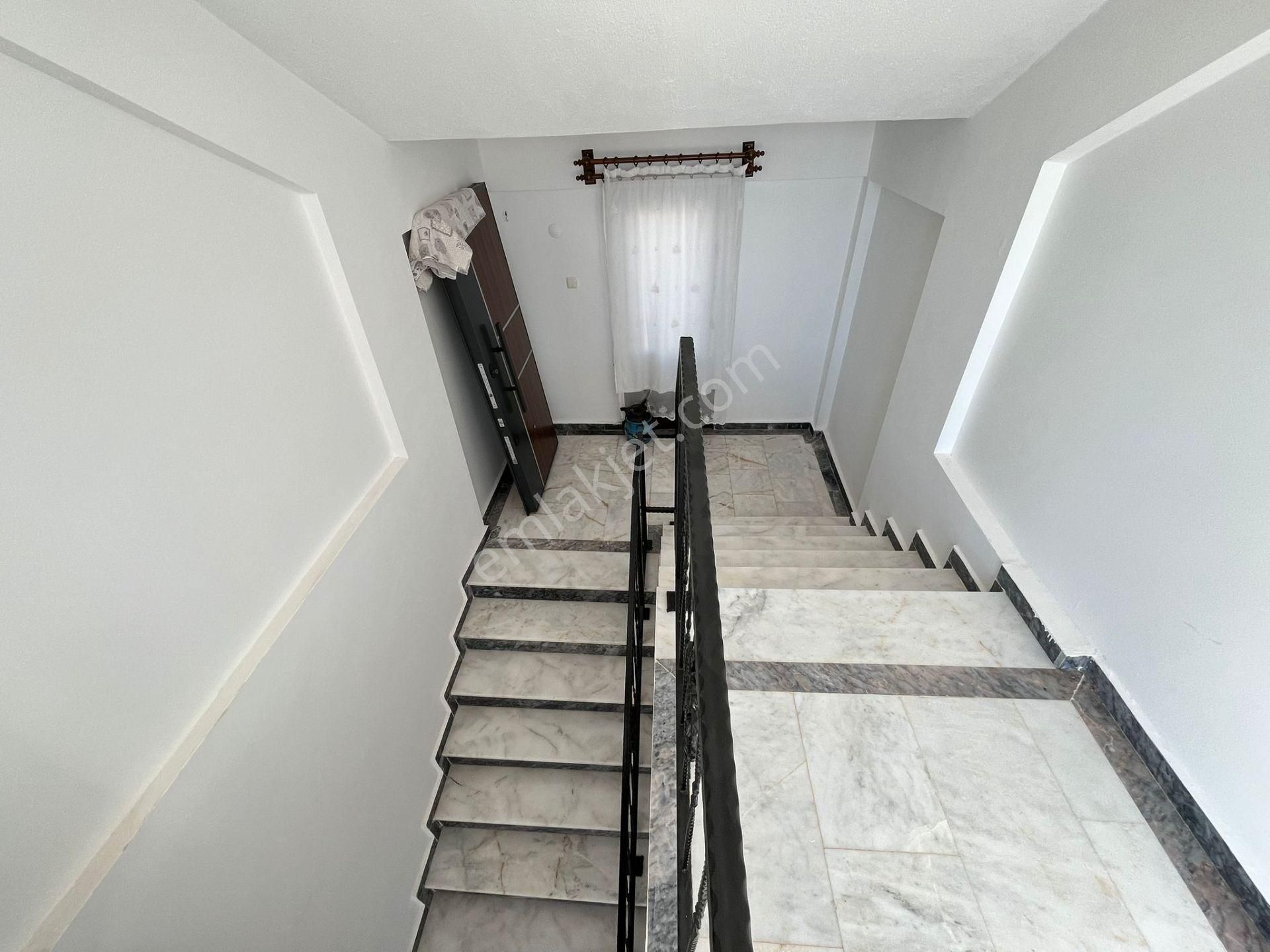 Kıyıkışlacık’ta Site İçerisinde Geniş Bahçeli 3+1 Müstakil Villa - Görsel 24