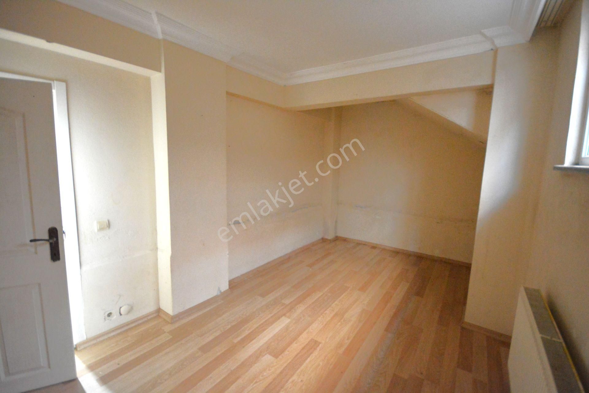 Meclis Mahalleside Satılık 2+1 Kupon 85 Mk Daire - Görsel 9