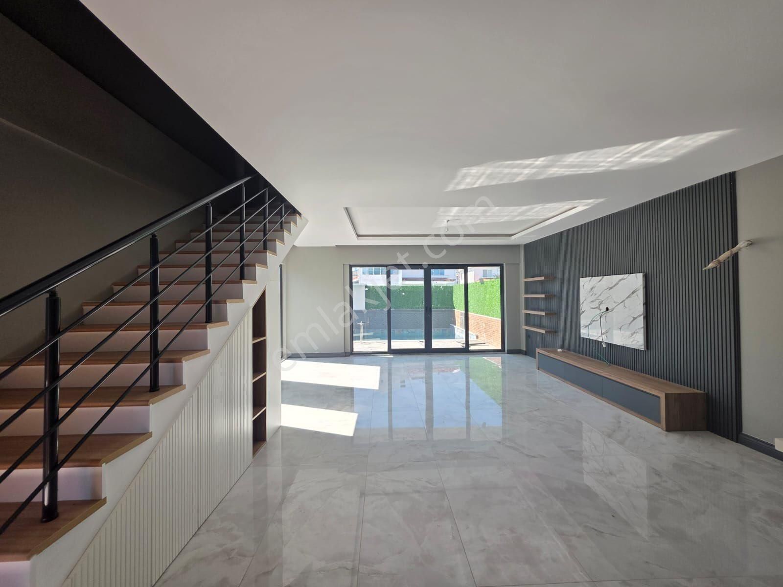 Satılık Lüks 3+1 Havuzlu Villa - Karaçalı Mahallesi, Dalaman! 🏡✨ - Görsel 25