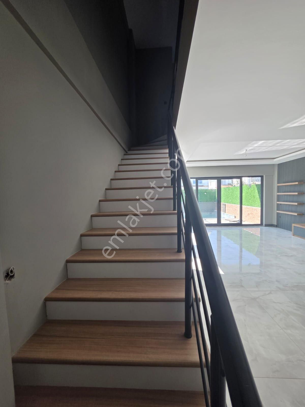Satılık Lüks 3+1 Havuzlu Villa - Karaçalı Mahallesi, Dalaman! 🏡✨ - Görsel 34
