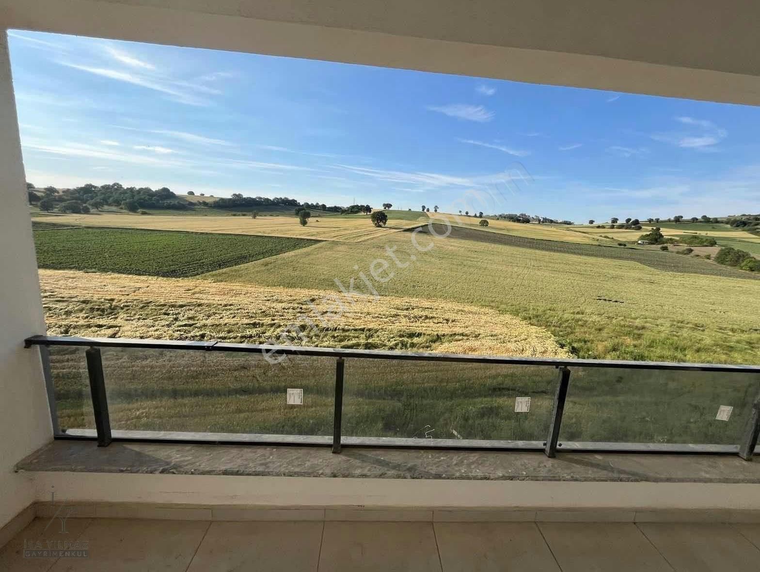 Kayapa Çamlıkta 3.5+1 Ara Kat Ayrı Mutfaklı Sıfır Satılık Daire - Görsel 6