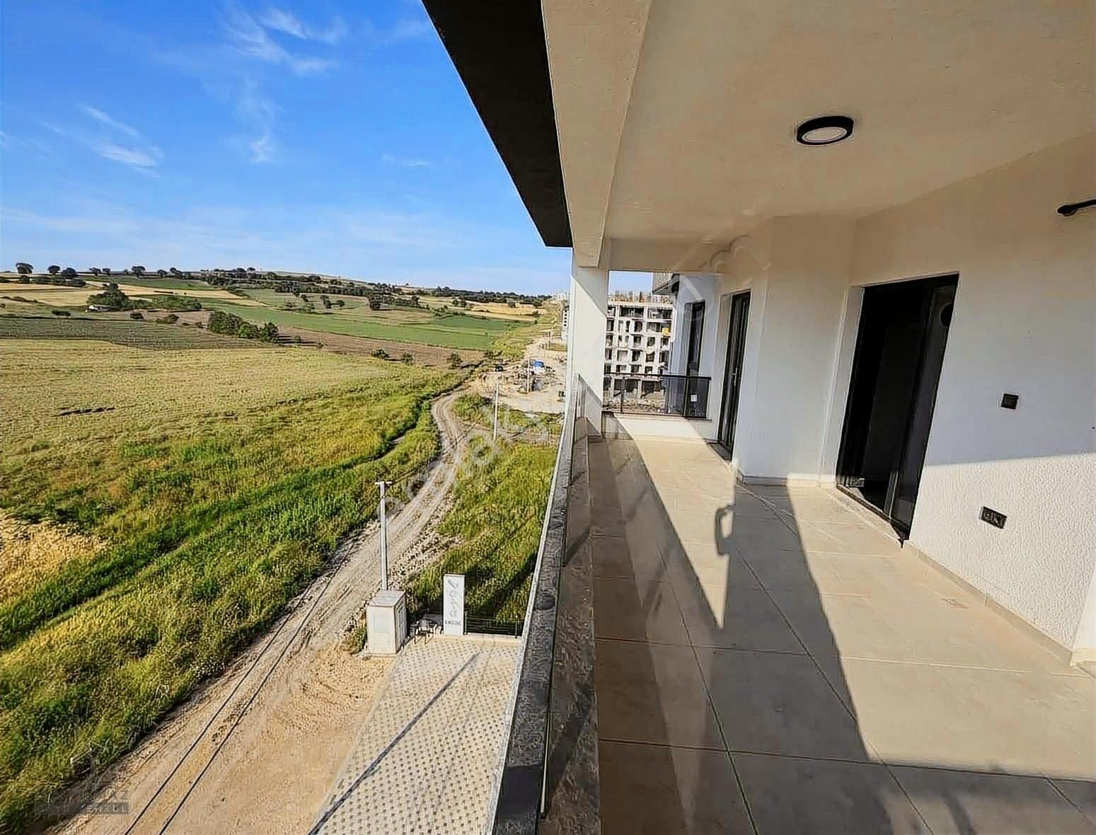 Kayapa Çamlıkta 3.5+1 Ara Kat Ayrı Mutfaklı Sıfır Satılık Daire - Görsel 15