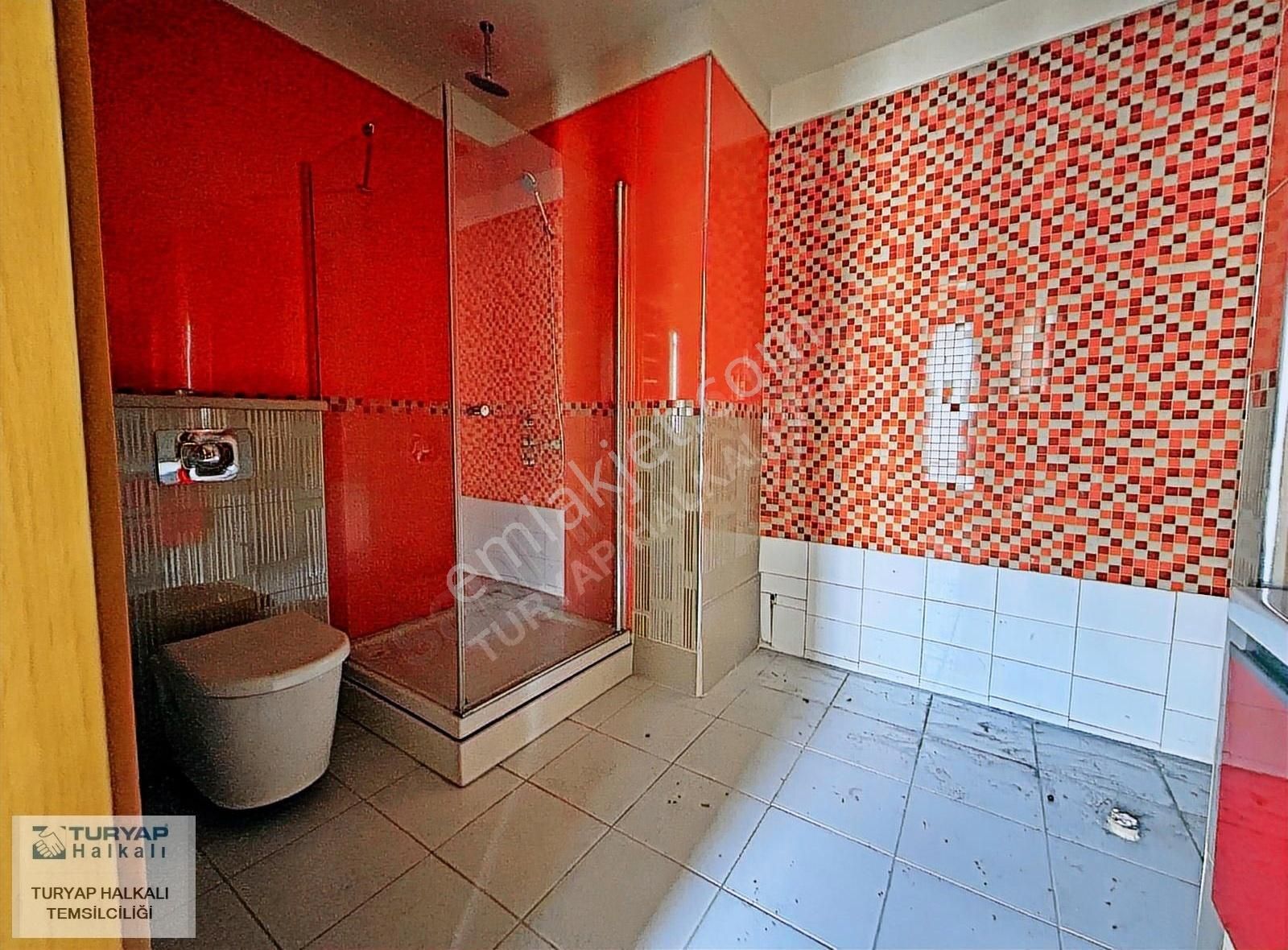 Atakent Bosphorus City'de Suya Sıfır Satılık Müstakil Yalı - Görsel 3