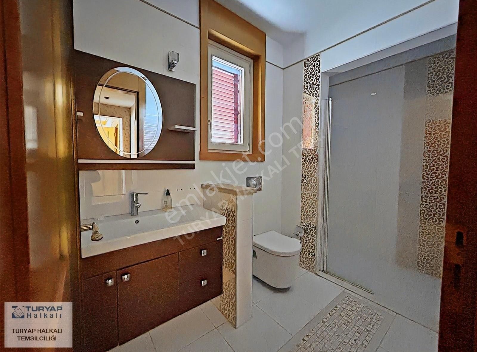 Atakent Bosphorus City'de Suya Sıfır Satılık Müstakil Yalı - Görsel 35