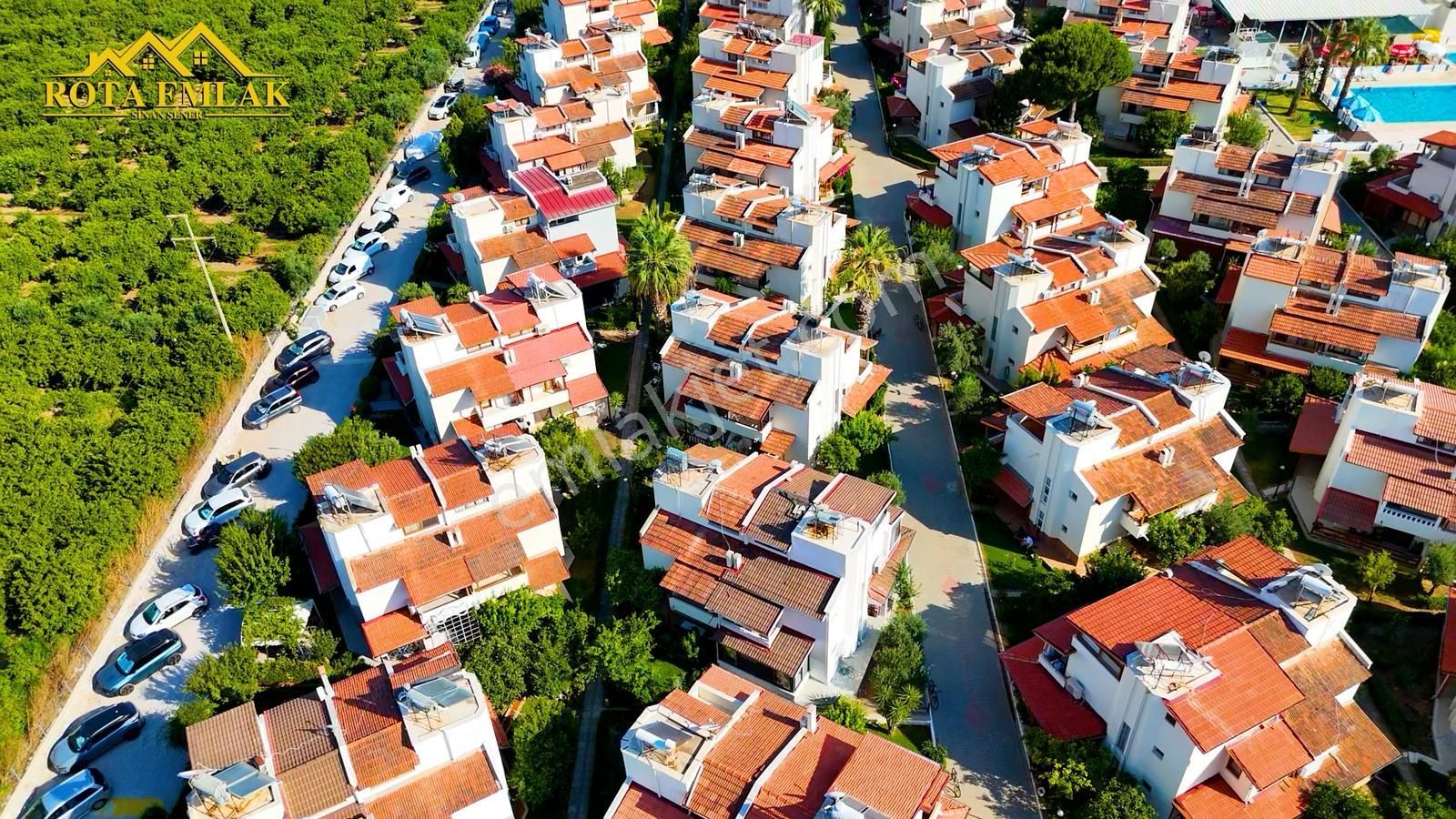 Rota Emlak'tan Gümüldür'de Havuzlu Sitede 3+1 Satılık Villa - Görsel 31