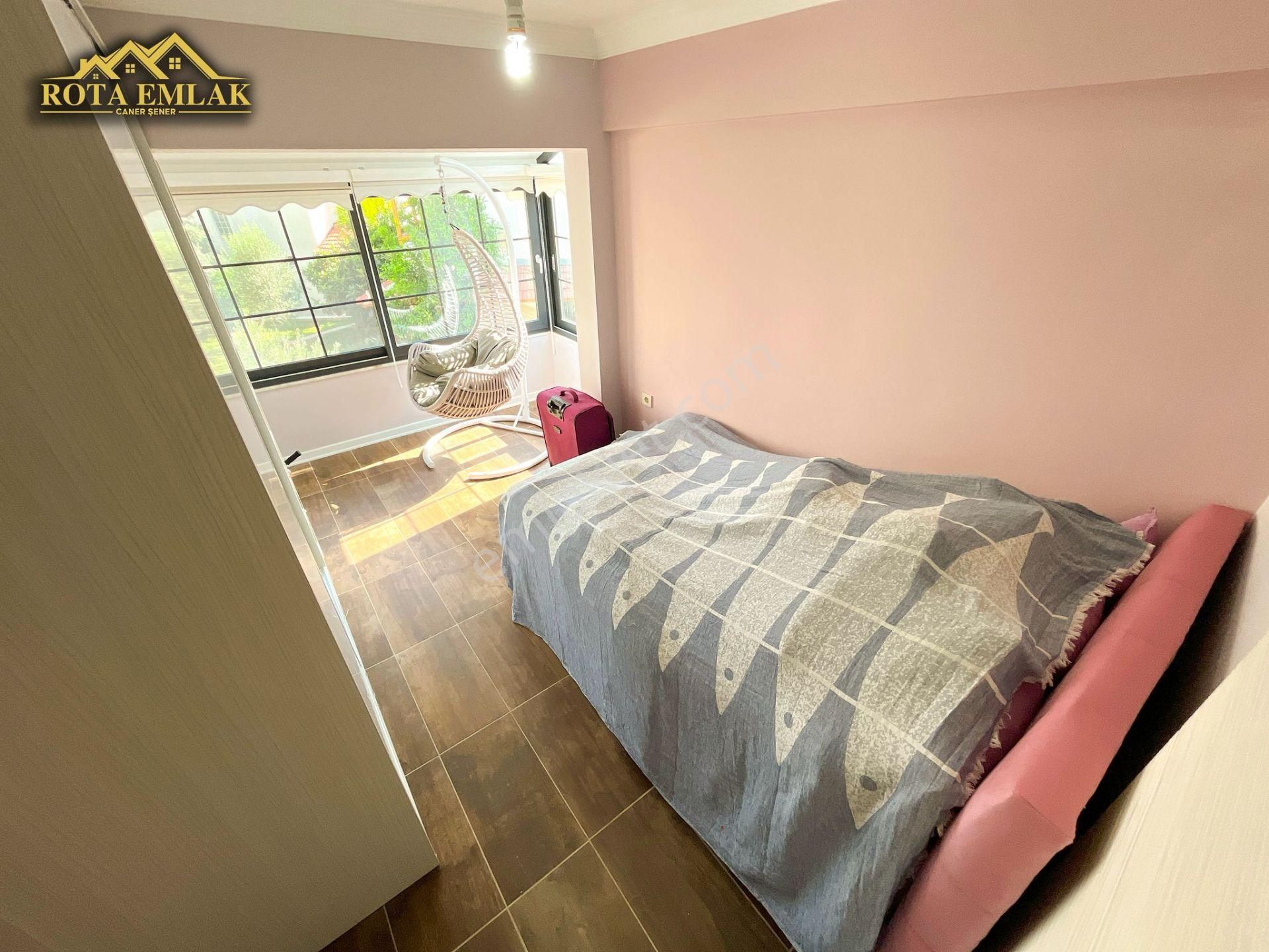 Rota Emlak'tan Gümüldür'de Havuzlu Sitede 3+1 Satılık Villa - Görsel 11