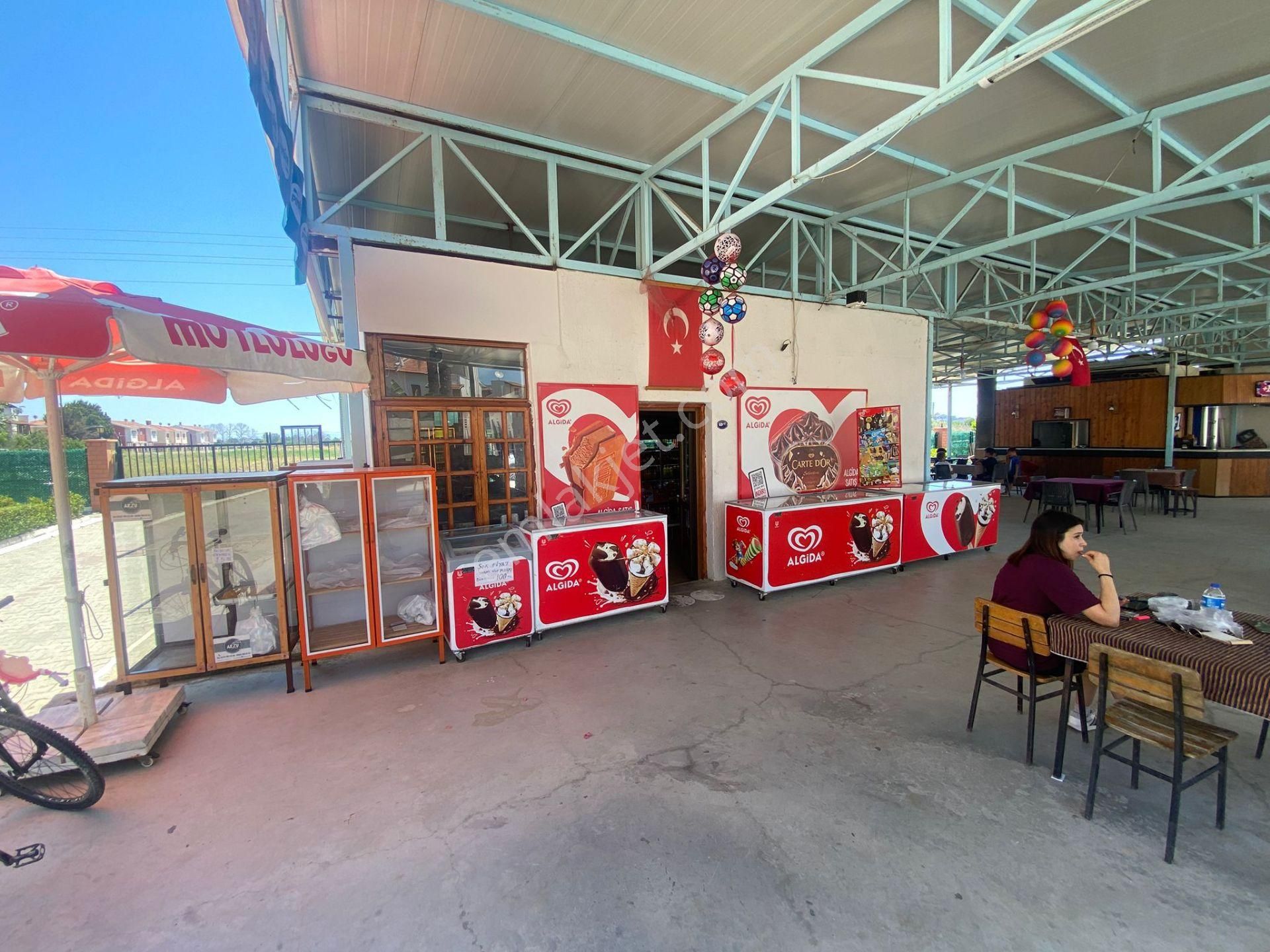 Rota Emlak'tan Gümüldür'de Havuzlu Sitede 3+1 Satılık Villa - Görsel 25