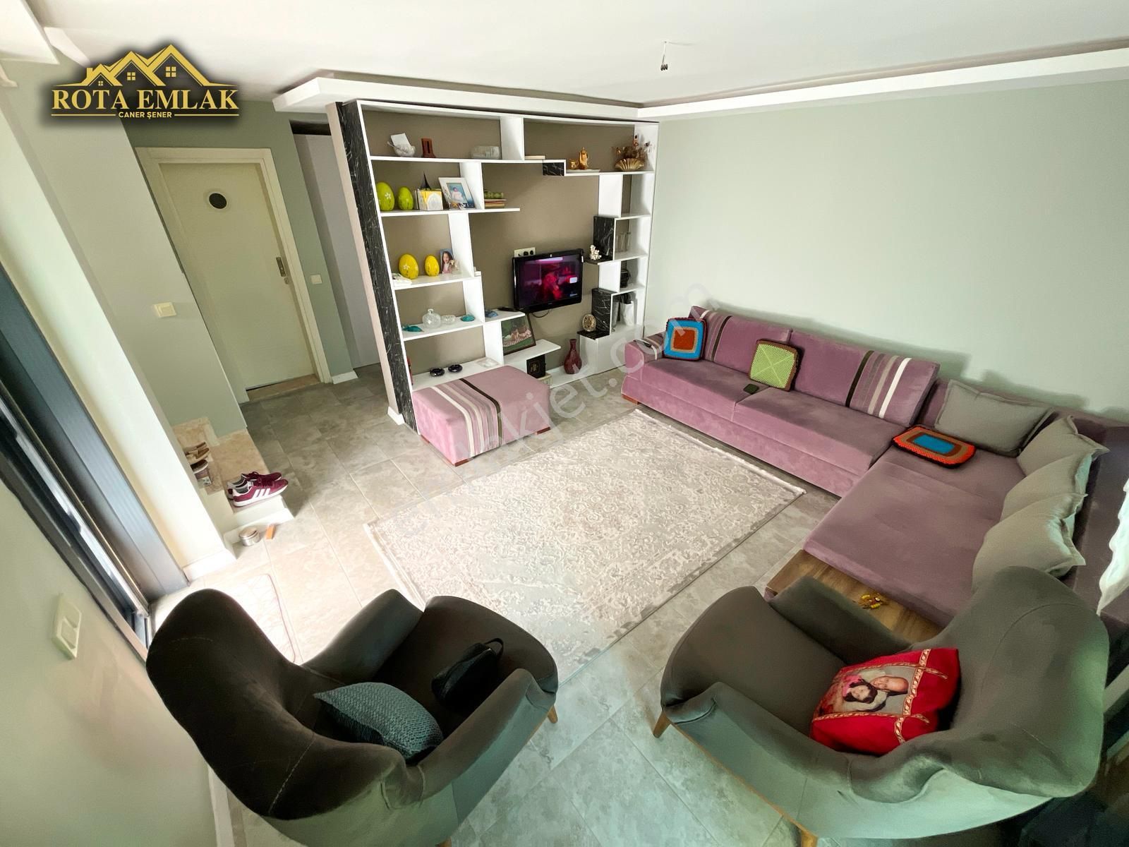 Rota Emlak'tan Gümüldür'de Havuzlu Sitede 3+1 Satılık Villa - Görsel 3