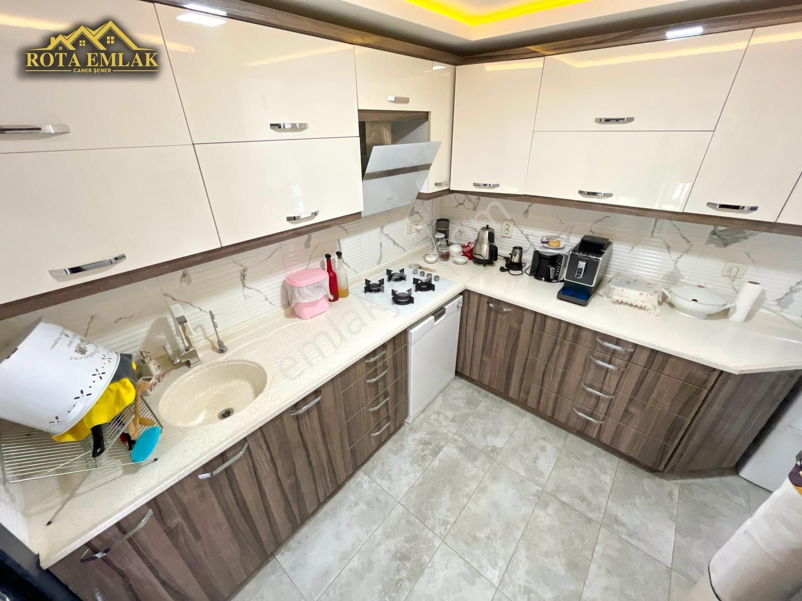 Rota Emlak'tan Gümüldür'de Havuzlu Sitede 3+1 Satılık Villa - Görsel 5