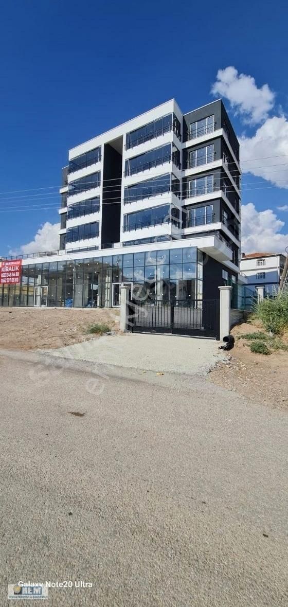 Yenimahalle Yakacık Ana Cadde De Çevre Yoluna Yakın 500m2 Bacalı - Görsel 3