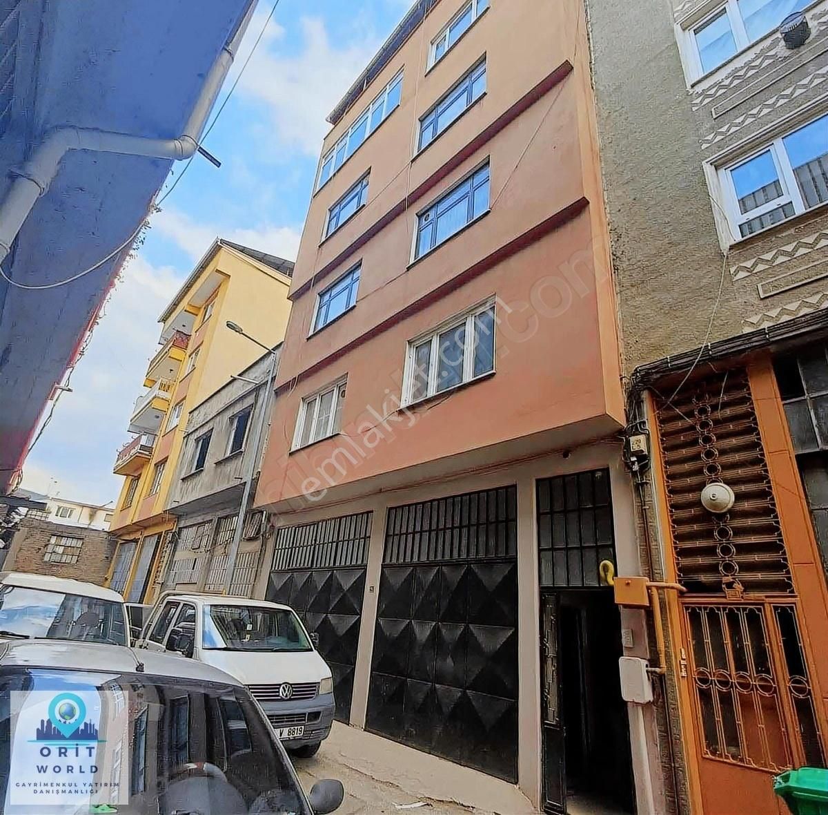 Koğukçınar'da Kent Meydanı'na Yakın 4 Katlı Müstakil Ev