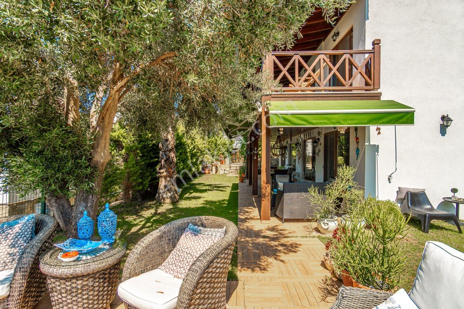 Bodrum Adabükü Doktorlar Sitesi'nde Deniz Manzaralı Birleştirilmiş Satılık Villa - Görsel 8