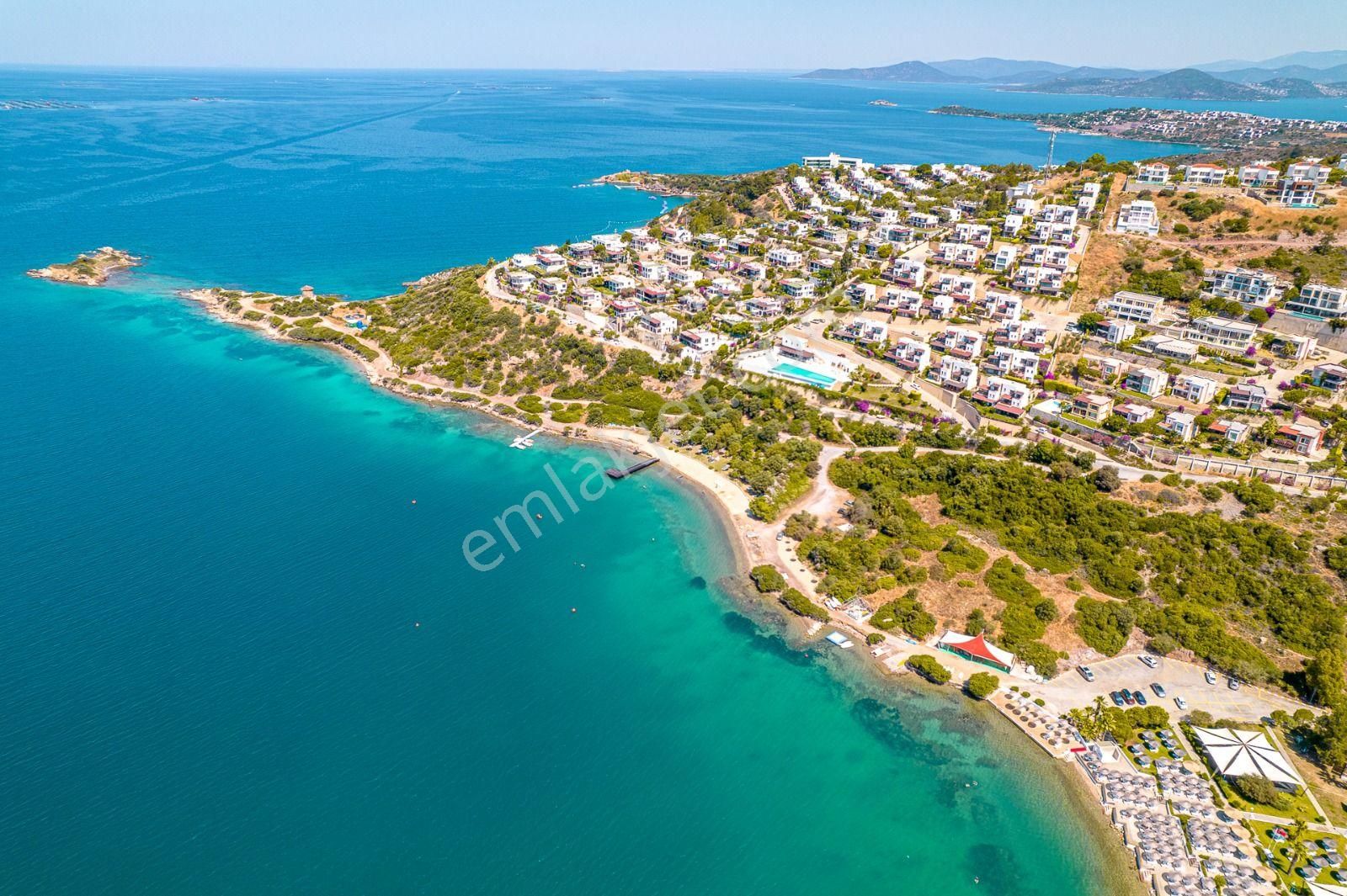 Bodrum Adabükü Doktorlar Sitesi'nde Deniz Manzaralı Birleştirilmiş Satılık Villa - Görsel 12