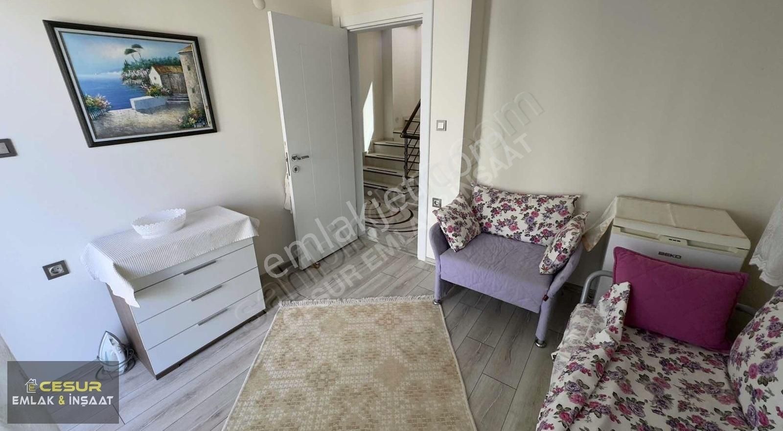 Dikili Umut Sitesinde Ultra Lüks Villa - Görsel 25