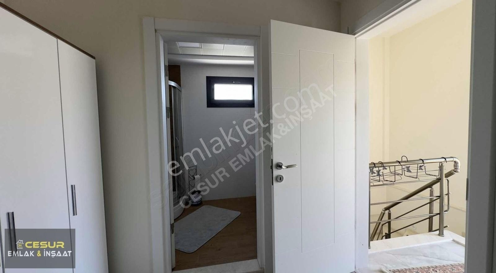 Dikili Umut Sitesinde Ultra Lüks Villa - Görsel 19