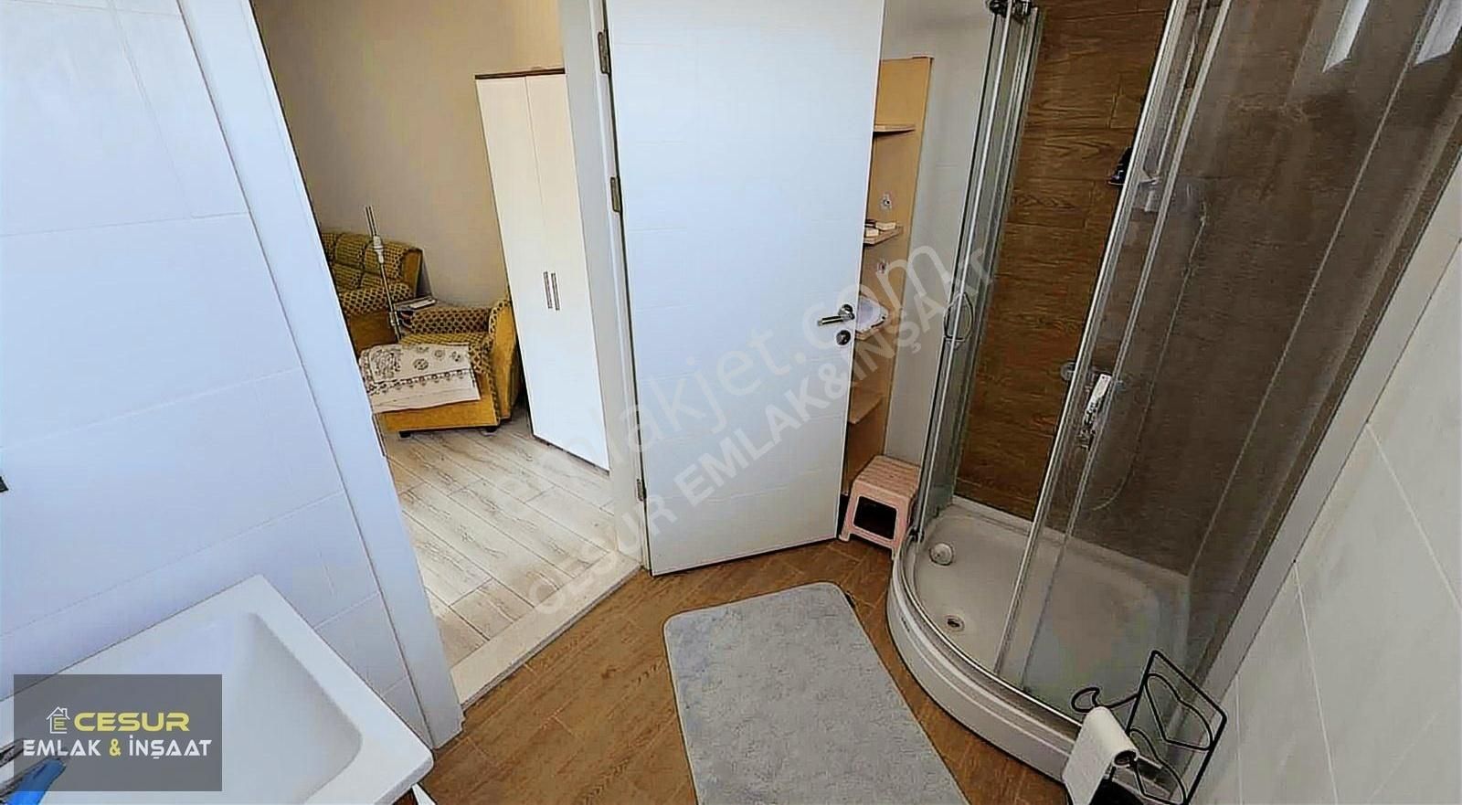 Dikili Umut Sitesinde Ultra Lüks Villa - Görsel 35