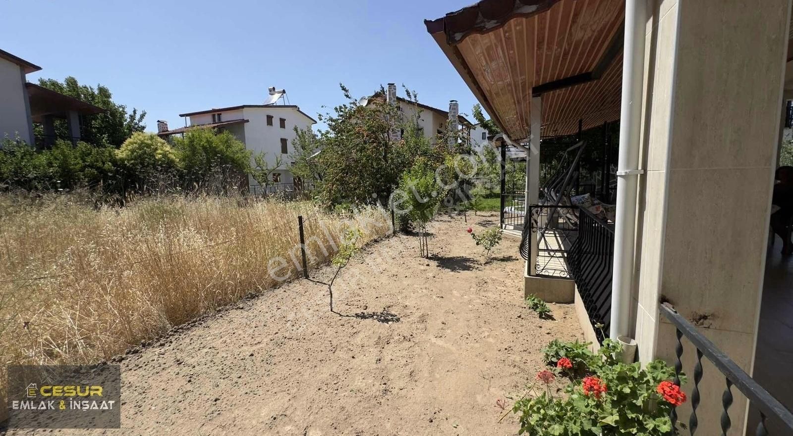 İzmir Dikili Salihlere Satılık Lüks 4+1 Tripleks Villa - Görsel 8