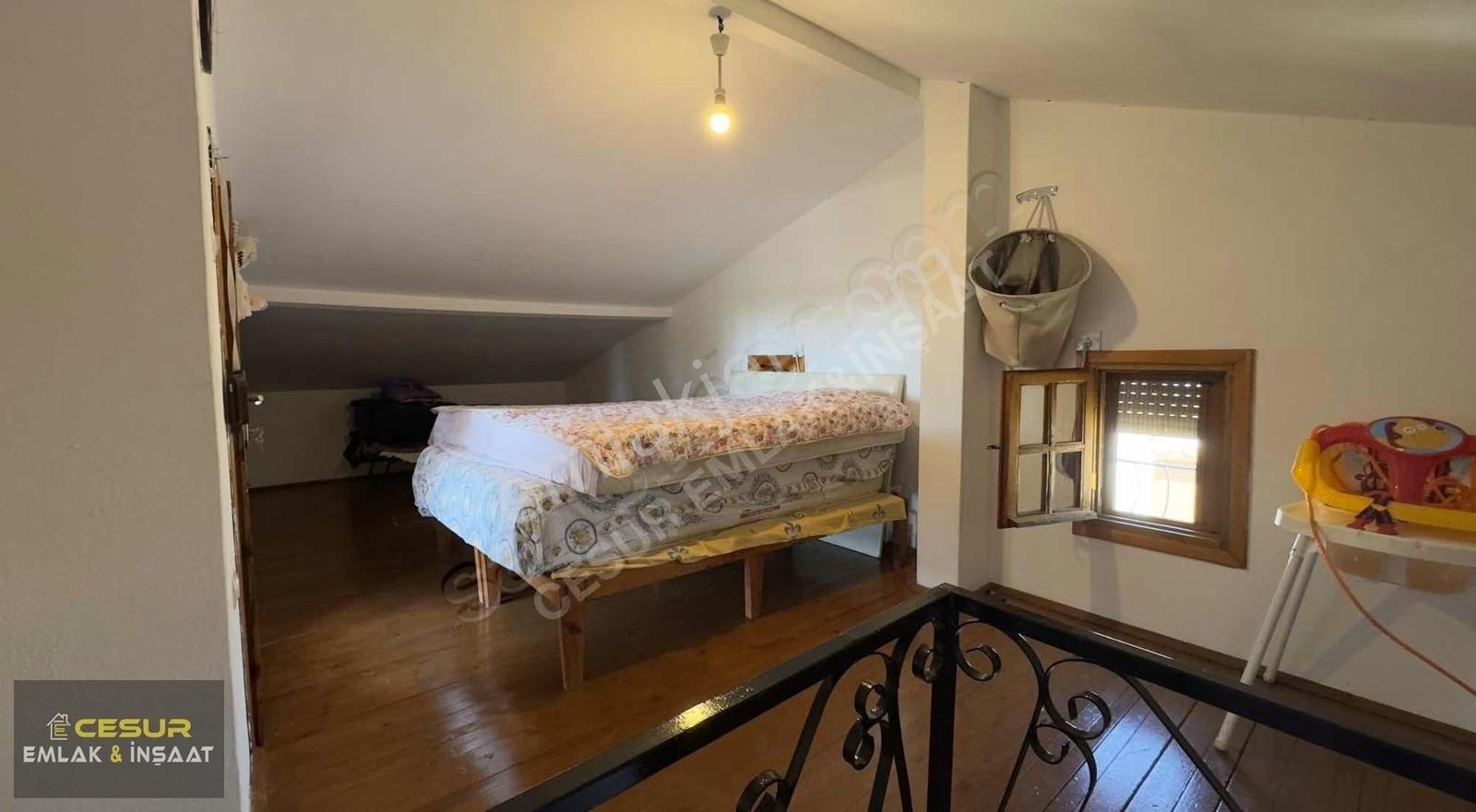 İzmir Dikili Salihlere Satılık Lüks 4+1 Tripleks Villa - Görsel 9