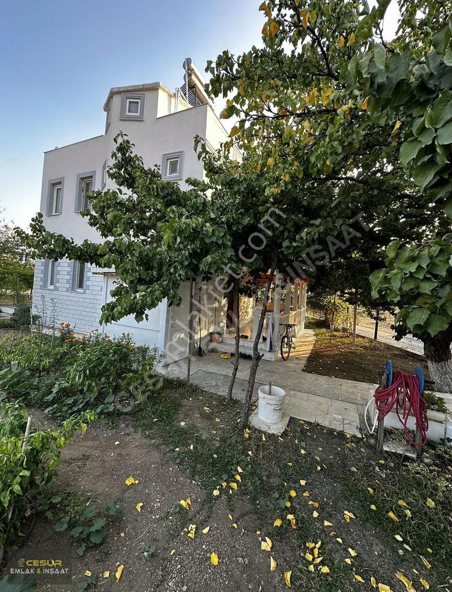 Salihleraltı Töyko Sitesinde Satılık Köşe Villa - Görsel 3