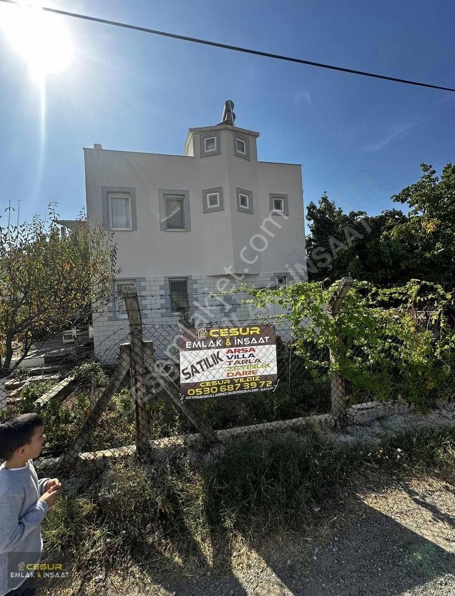 Salihleraltı Töyko Sitesinde Satılık Köşe Villa
