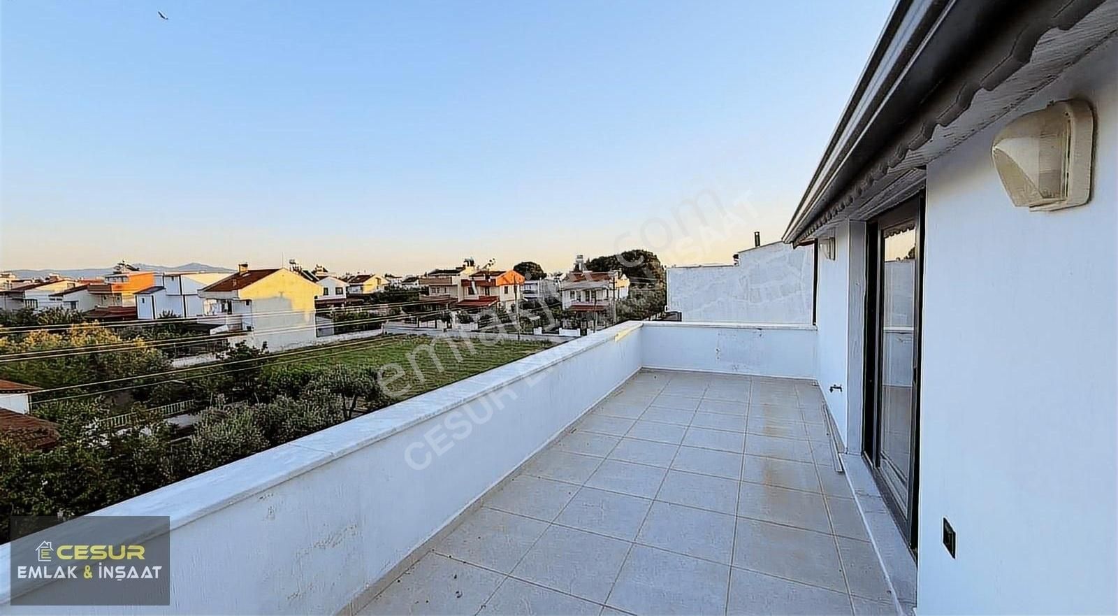 Dikili Gülkent Sitesinde 4+1 Triplex Muhteşem Villa - Görsel 10