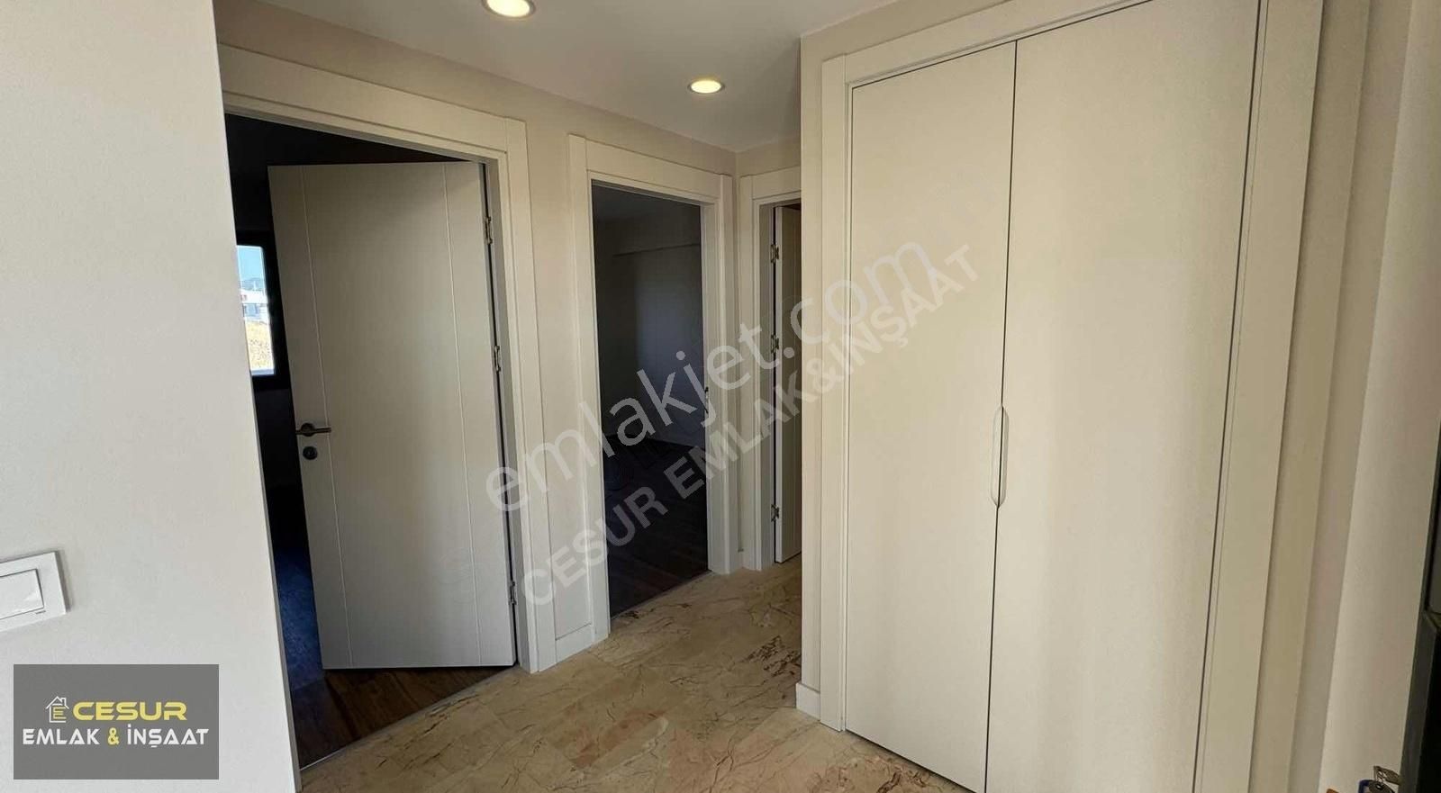 İzmir Dikili Salihlerde Ultra Lüks Yatay Mimari Villa - Görsel 3