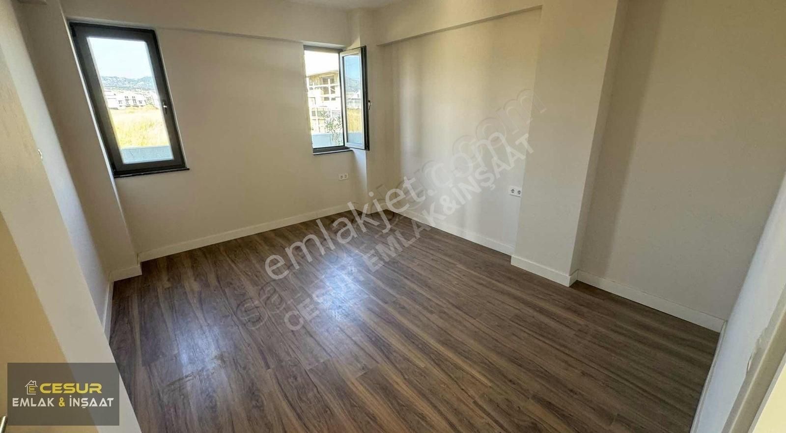 İzmir Dikili Salihlerde Ultra Lüks Yatay Mimari Villa - Görsel 9