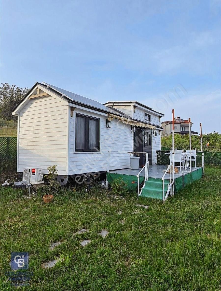 Catalca Basakkoy'de Tinyhouse İle Beraber Arsa
