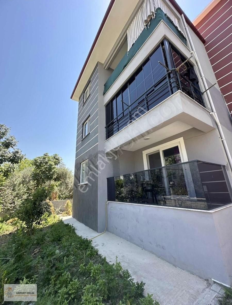 Airport Emlak'tan 2+1 Bahçeli Ara Kat 2+1 Kiralık Daire