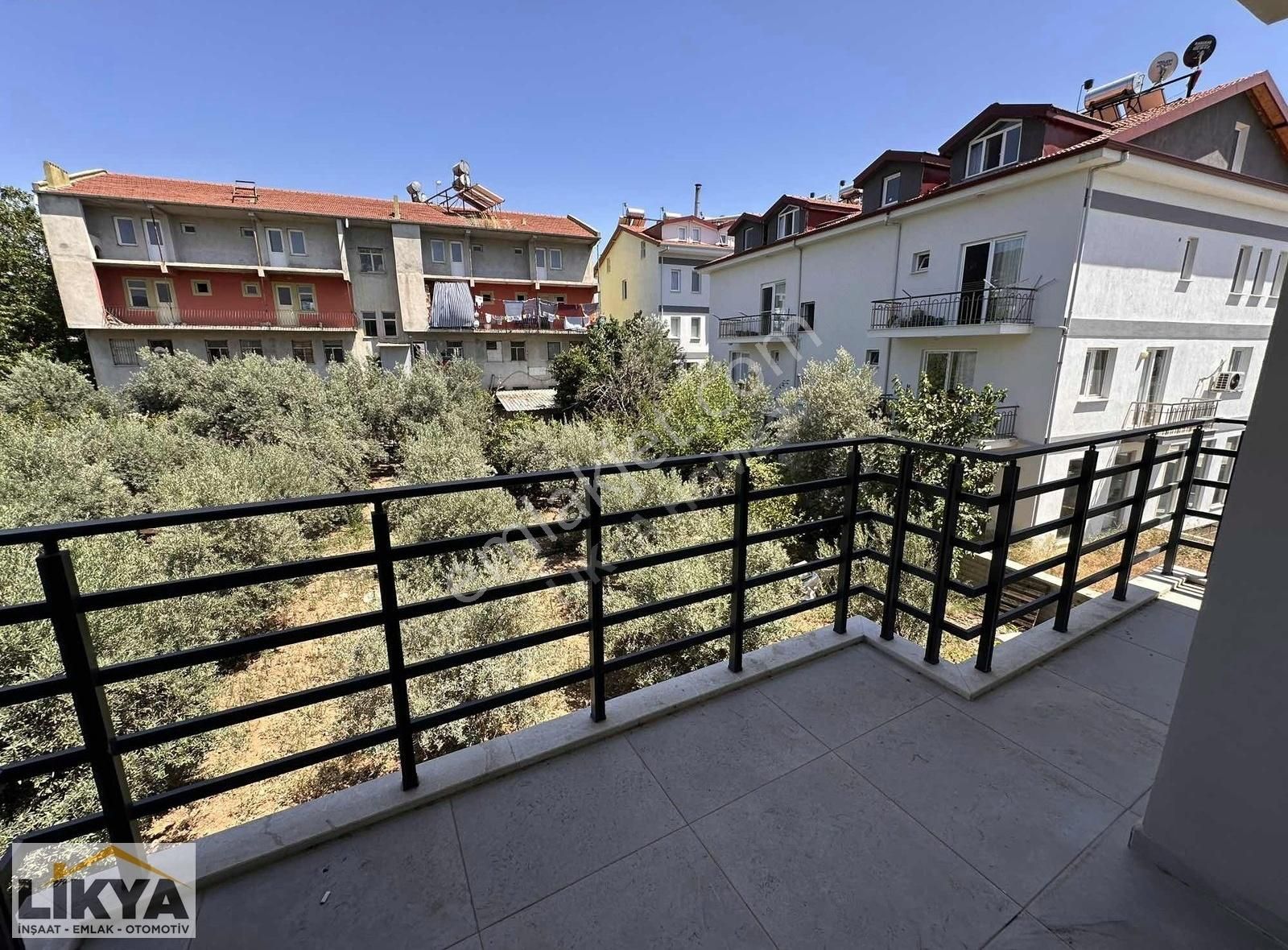 Çamköy Mah.de 130 M2 3+1 Yerden Isıtmalı Yüksek Çatı Modern Yapı - Görsel 26