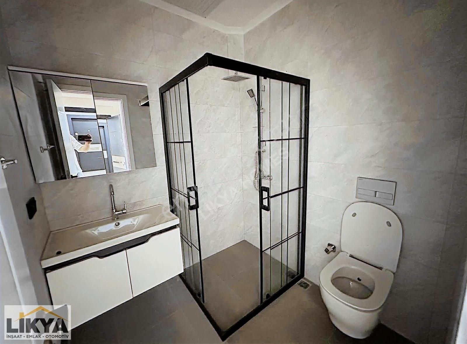 Çamköy Mah.de 130 M2 3+1 Yerden Isıtmalı Yüksek Çatı Modern Yapı - Görsel 25