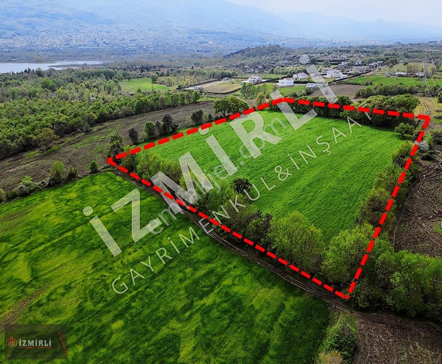 Uzuntarlada 26450m2 Göl Manzaralı Ve Havaalanına Sadece 5 Dakika