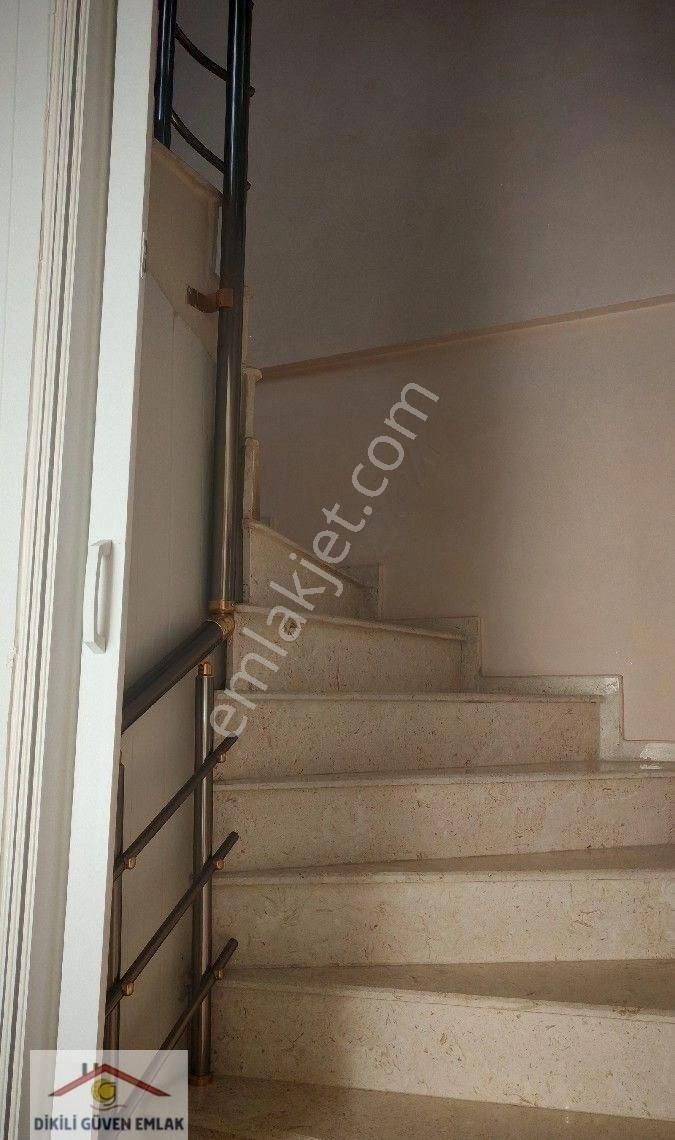 İsmetpaşada Klimalı Ve Full Eşyalı Tripleks 3+1 Villa - Görsel 11