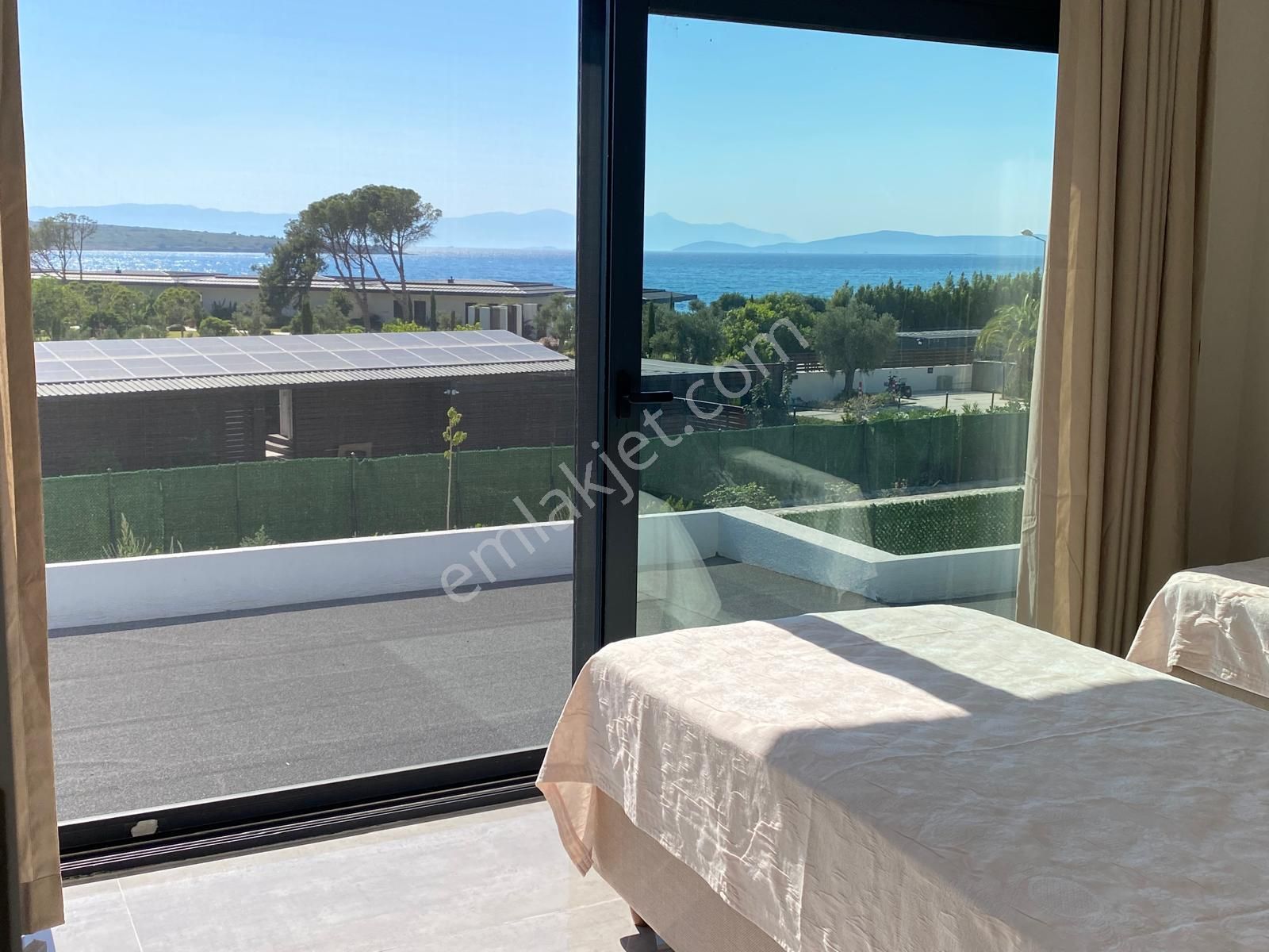 Alaçatı Gayrimenkulden Ildır-germiyan Yalısı Arası Kiralık Havuzlu Sıfır Villa - Görsel 12