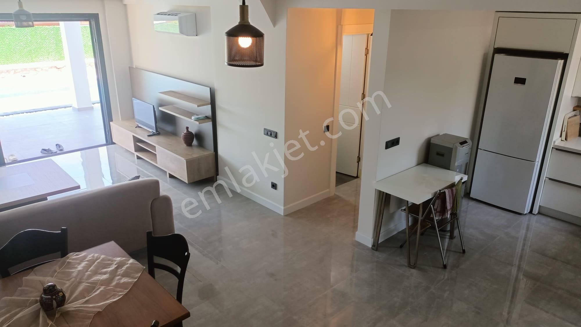 Alaçatı Gayrimenkulden Ildır-germiyan Yalısı Arası Kiralık Havuzlu Sıfır Villa - Görsel 15