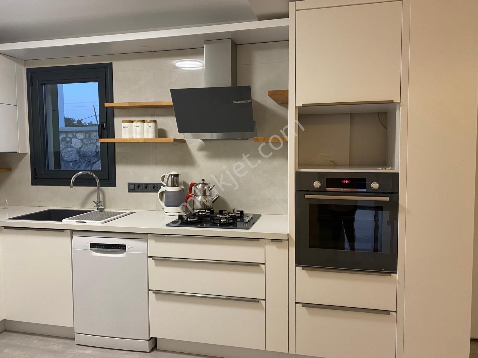 Alaçatı Gayrimenkulden Ildır-germiyan Yalısı Arası Kiralık Havuzlu Sıfır Villa - Görsel 7