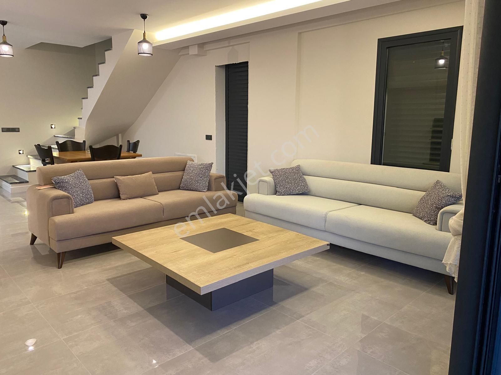 Alaçatı Gayrimenkulden Ildır-germiyan Yalısı Arası Kiralık Havuzlu Sıfır Villa - Görsel 24